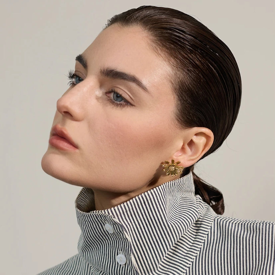 Daisy Stud Earrings