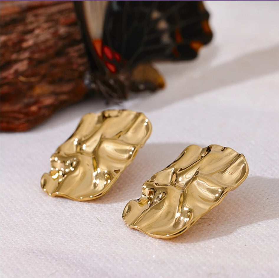 Luxe Ripple Studs