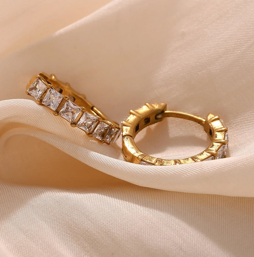 Princess Cut Pavé Hoops