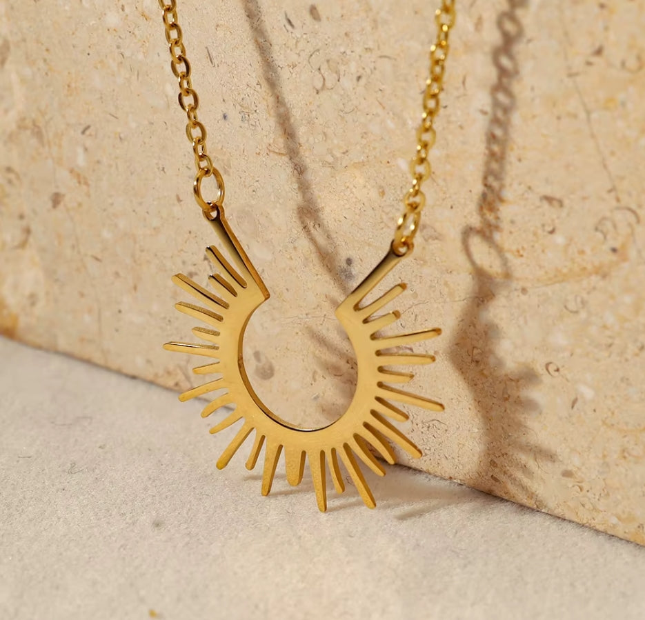 Solara Ray Necklace