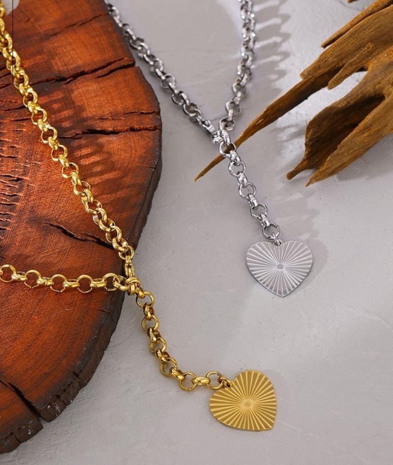 Ridged Heart Front Clasp Necklace - Val Royce Jewellery