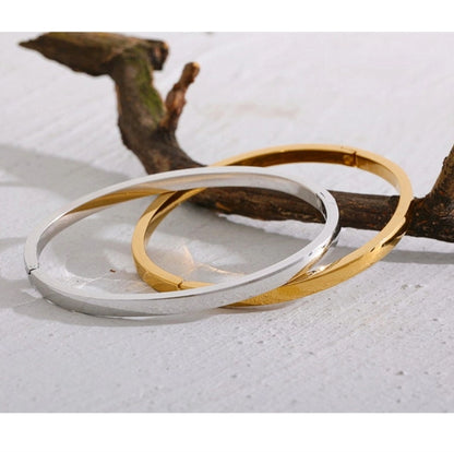 Polished Oval Bangle Bracelet