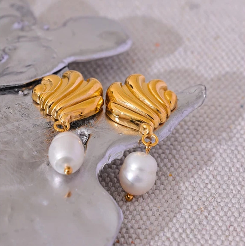 Pearl Drop Shell Stud Earrings