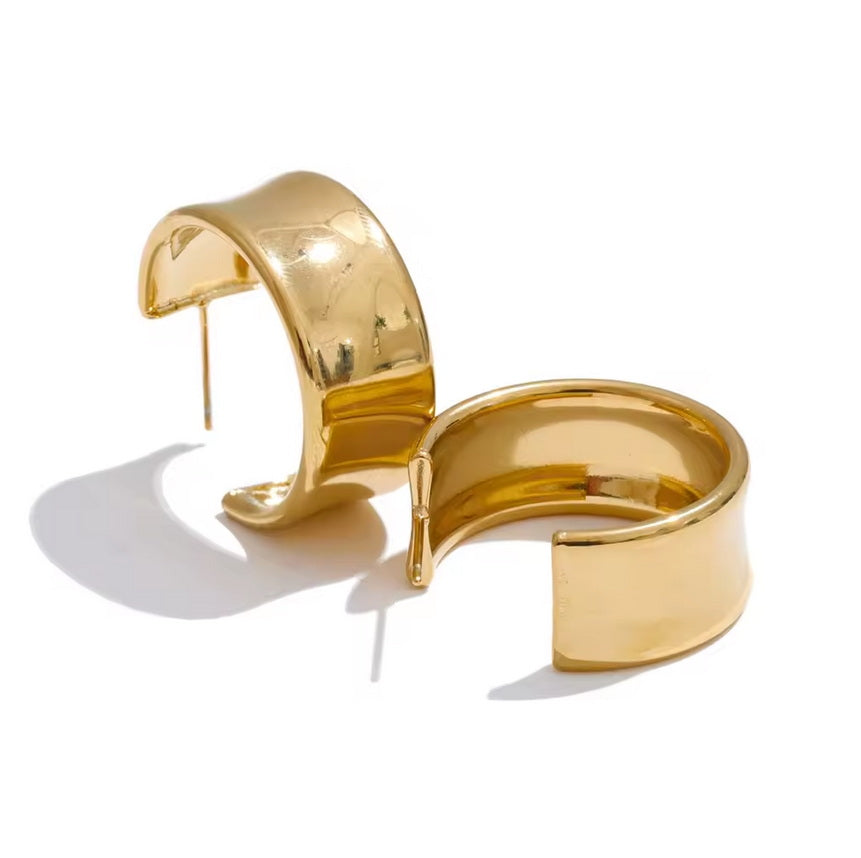 Opaline Curve Earrings