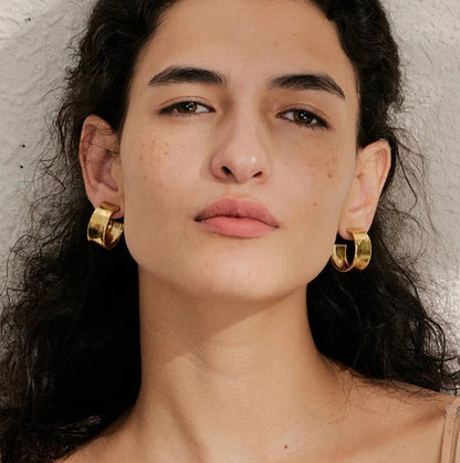 Opaline Curve Earrings