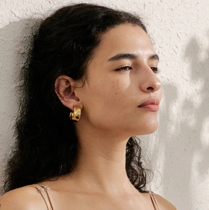 Opaline Curve Earrings