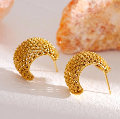 Woven Curved Stud Earrings