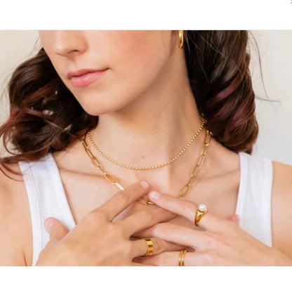 Elara Link Necklace