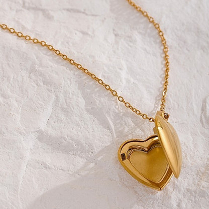 Heart Locker Chain Necklace