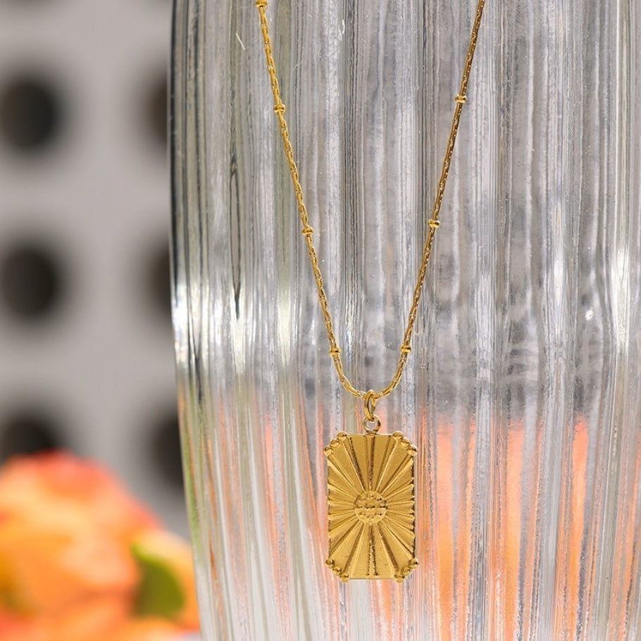 Rectangle Sun Textured Chain Necklace