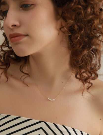 Flat Pearl Cluster Chain Necklace