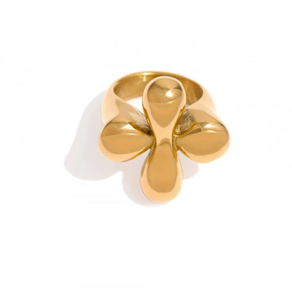 Petal Cross Ring