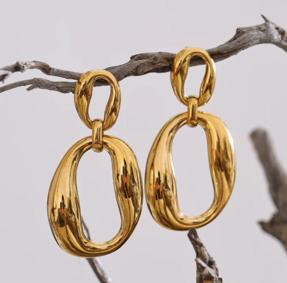 Drop Molten Halo Earrings